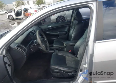 2003 Honda Accord 2.4 Lx z USA, uszkodzony, nr VIN JHMCM56343C086818